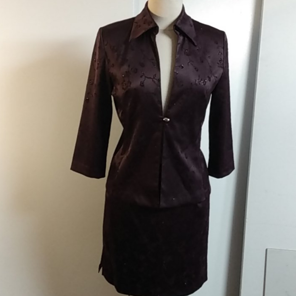 Vintage 90s Boss Skirt Suit 2 Breaking Loose Brand - Picture 2 of 12